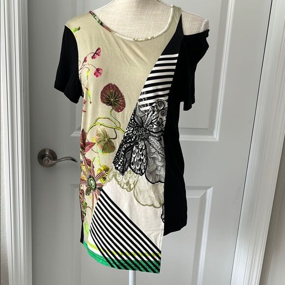 77 Tops - 77 Artistic Floral and Striped T-Shirt Asymmetrical Shoulder cut out